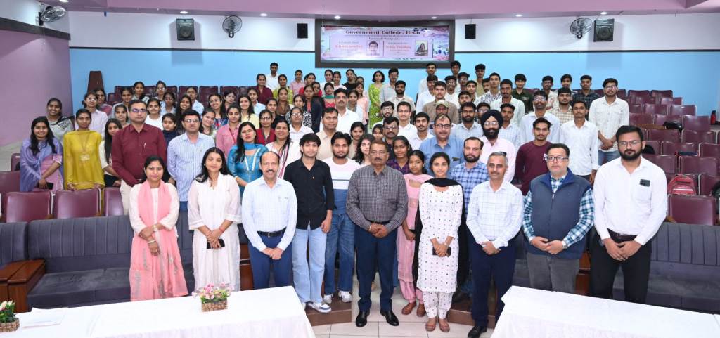 A oneweek workshop started to provide students with modern technical skills